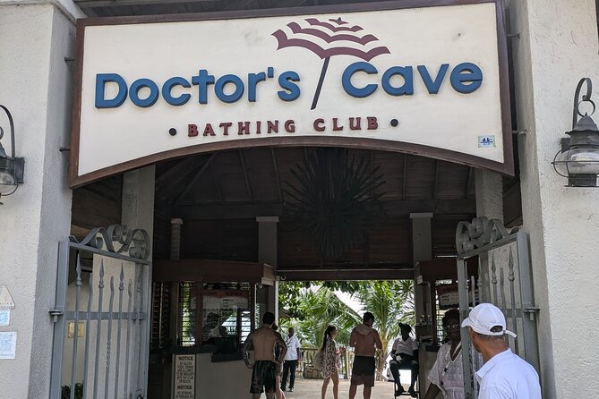 Montego Bay Beach Break and Highlight - Food, drinks, and what the $65 covers