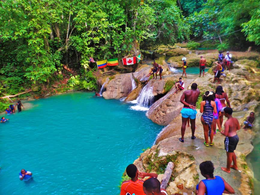 Montego Bay: Blue Hole, Dunn’s River, and Reggae Hill Tour - Reggae Hill: the needed pause beside the White River