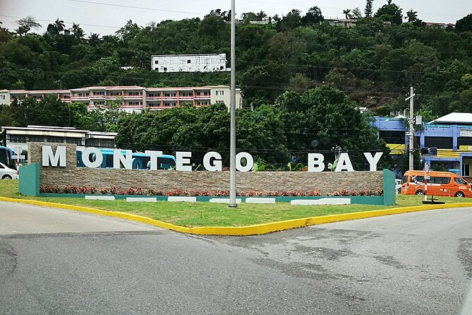 Montego Bay Highlights From Montego Bay Hotels - Richmond Hill views over the city
