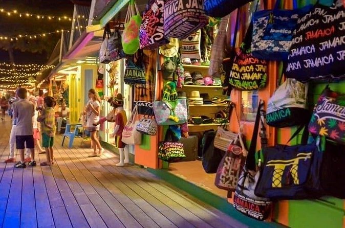 Montego Bay Highlights Tour & Bamboo Rafting from Mobay/ Falmouth - What the $43 price really buys you