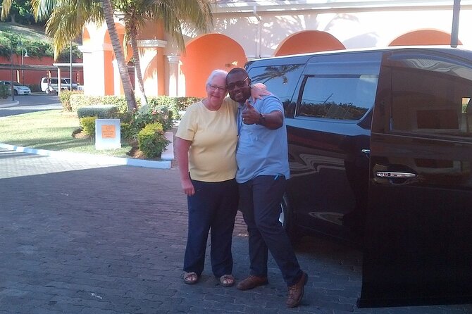 Montego Bay Hotels Airport Private Transfer - The Drivers Add a Local Touch