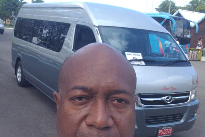 Montego Bay Hotels Private Airport Transfer to Sangster International (MBJ) - Greeting, luggage help, and flight tracking