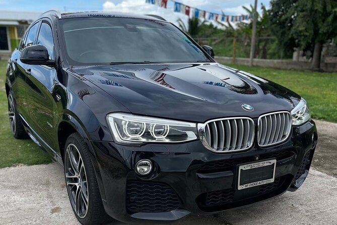 Montego Bay Hotels Private Transfer from MBJ Airport - What the airport arrival feels like