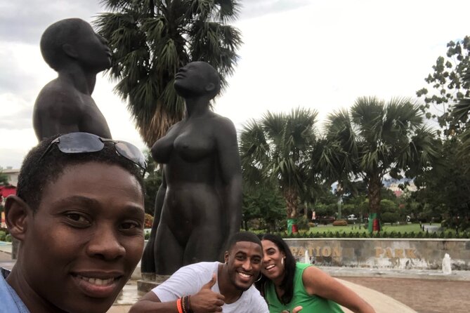 Montego Bay Jamaica Private Tour to Bob Marley Museum Kingston - Is $320.52 per person a fair price?