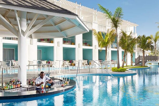 Montego Bay Jamaica Sangster Airport Transfer to hotels in Negril - Leaving Sangster Airport without the usual airport shuffle