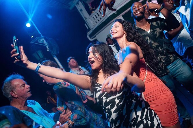 Montego Bay Night Out Lounge2727 Private and Customize Transfer - VIP upgrades and the cost of extra comfort