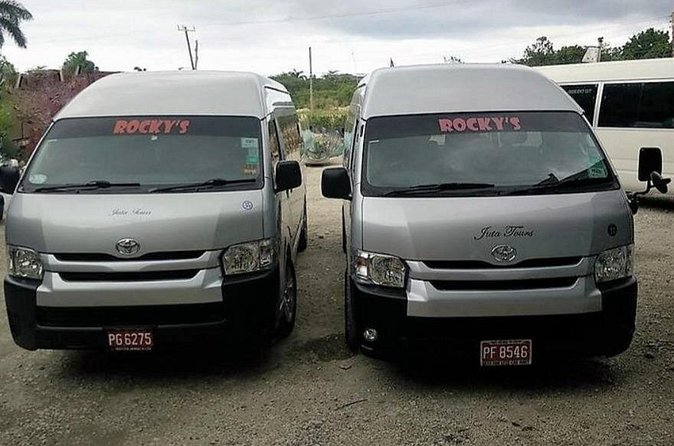 Montego Bay Private Airport Transfers to Montego Bay Hotels in the airport area - Why a private vehicle matters for one to four people