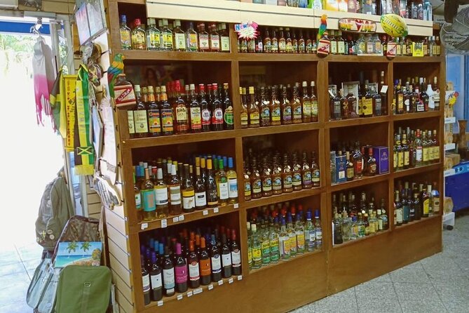Montego Bay Private Shopping Tour with Hotel Pickup - How to make the private format work for you