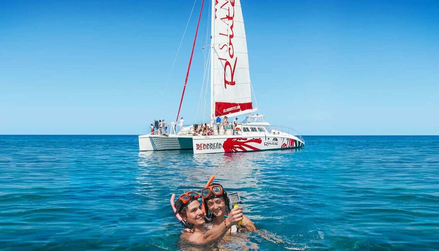 Montego Bay: Reggae Catamaran 18+ Cruise with Open Bar - Cruising Along Montego Bay’s Coast