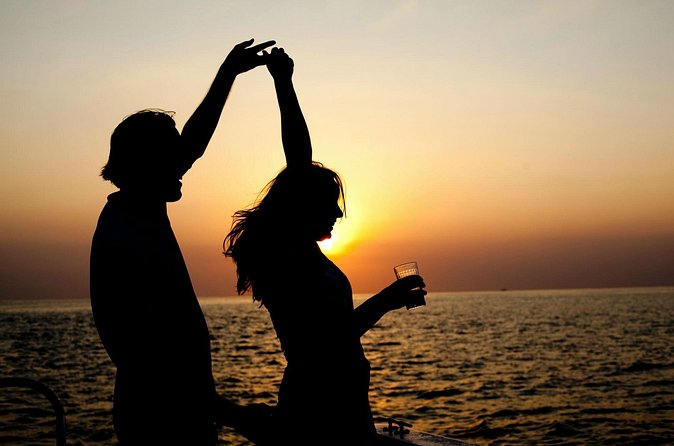 Montego Bay: Reggae Sunset Catamaran Cruise - Should you book the Montego Bay Reggae Sunset Cruise?
