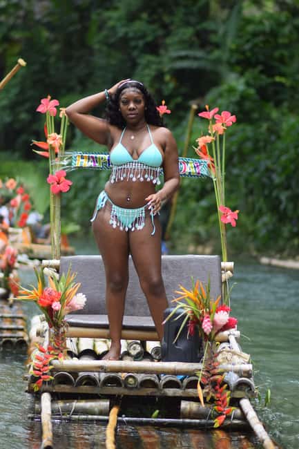 Montego Bay: River Rafting and Limestone Foot Massage - Arriving at the Lethe rafting village