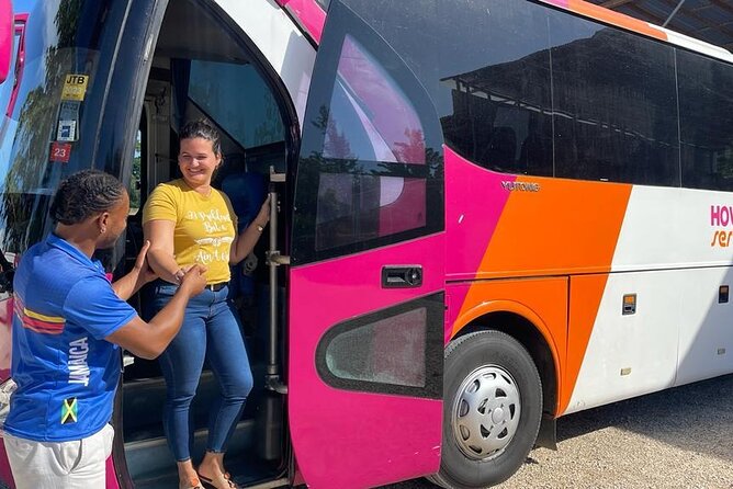 MontegoBay Airport to Ocho Rios: One way/Round Trip cheap Shuttle - Communication matters more than the low fare