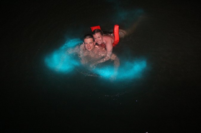 Mystic Luminescent Lagoon Night Cruise & Swim in Jamaica - How much do weather and moonlight change the show?