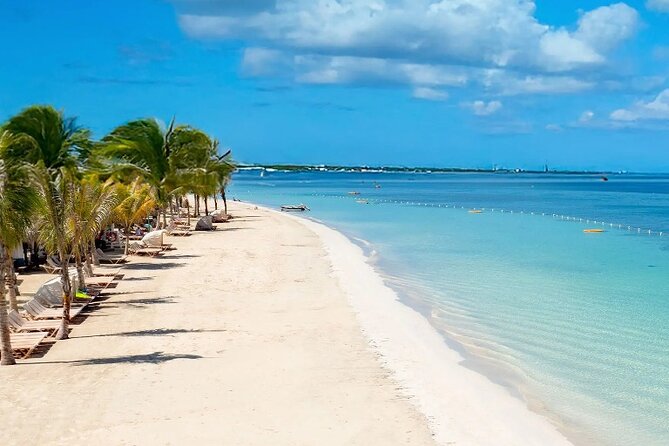 Negril 7 Mile Beach and Rick's Cafe Tour From Montego Bay Jamaica - What the private vehicle and pickup really add