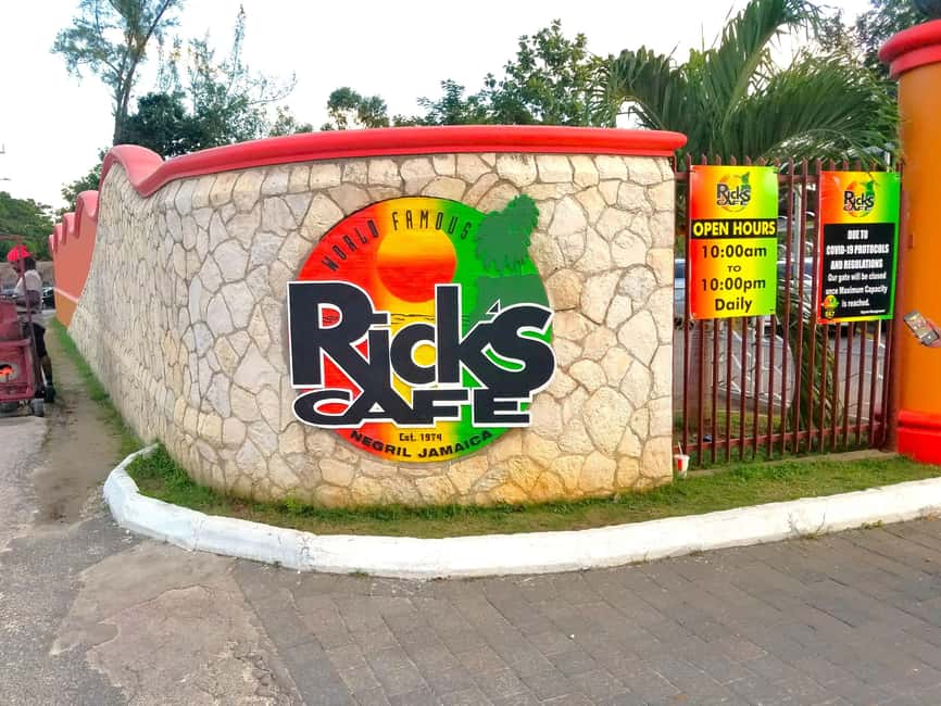 Negril Beach Experience & Rick's Cafe from Montego Bay - Negril’s Seven-Mile Beach