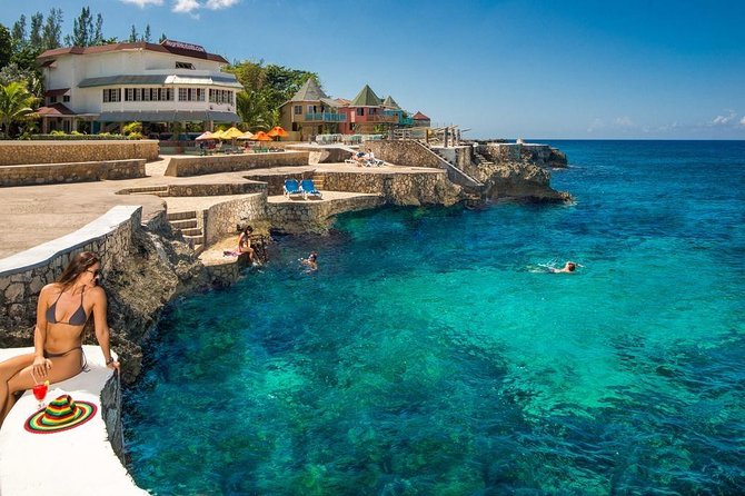 Negril Experience 1- 4 Persons - The drive to Negril and the value of local guidance