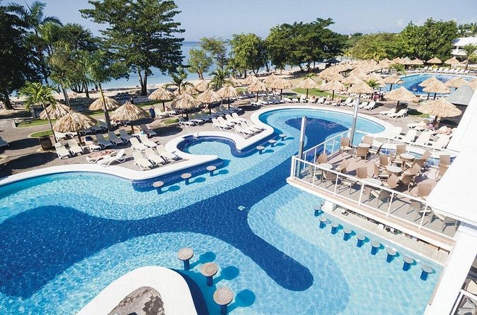 Negril Hotels Private Airport Transfer - Arrival transfer or round trip?