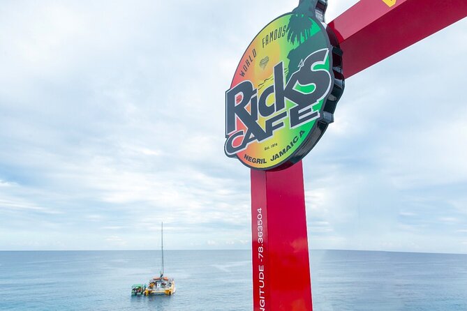 Negril PRIVATE CHARTER Catamaran (rate for 21 persons) - Pickup and meeting details in Negril