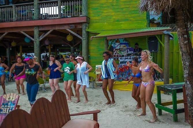 Negril's Private Day Trip with Margaritaville and Rick's Cafe - Why this Montego Bay to Negril trip works