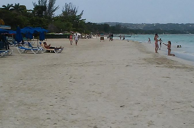Negril seven Miles Beaches & Shopping Only | Spend more time on the Beach: - Who will enjoy this Negril excursion?