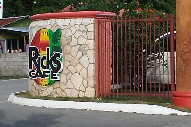 Negril seven Miles Beaches & Shopping Only | Spend more time on the Beach: - What beach time is really worth here