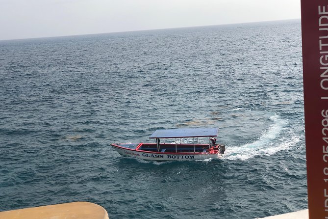 Negril Shopping And Rick's Café - Food, Drinks, and the Time Problem
