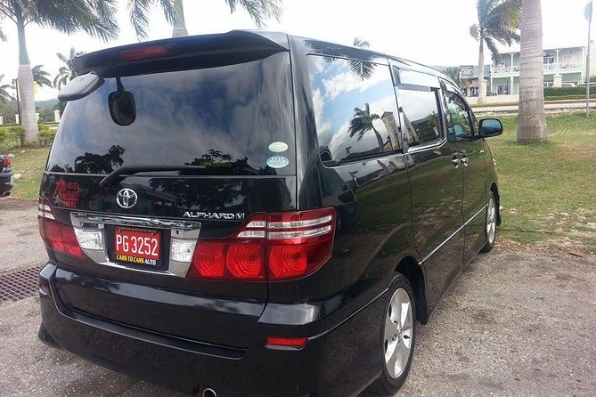 Ocean Coral Spring Airport Transfer - From Montego Bay Airport to the resort