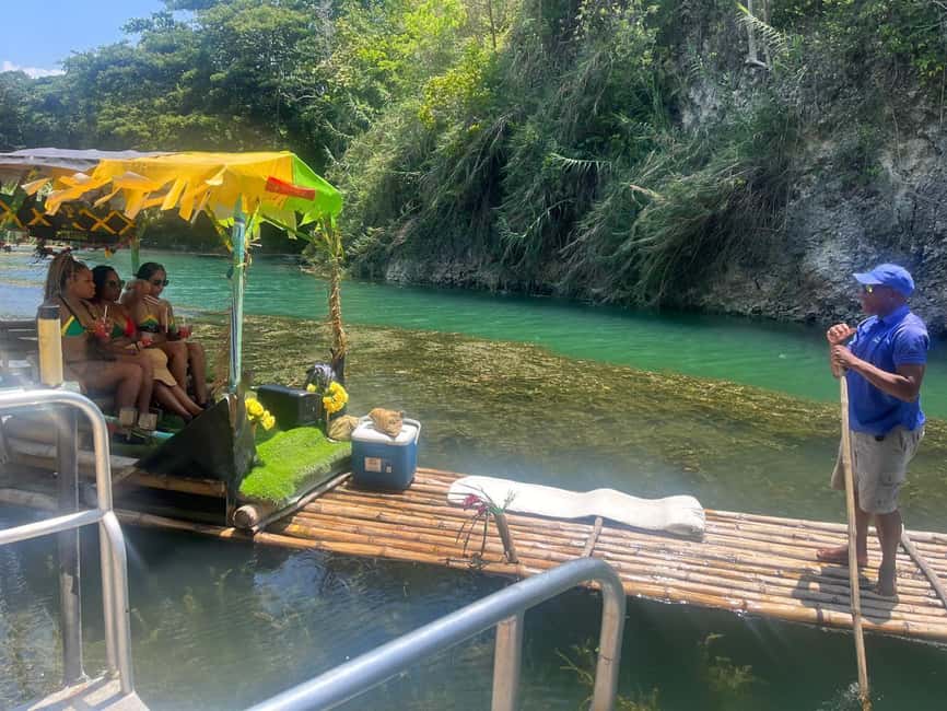 Ocho Rios : Bamboo River Rafting in Ocho Rios Jamaica. - The limestone foot massage costs extra