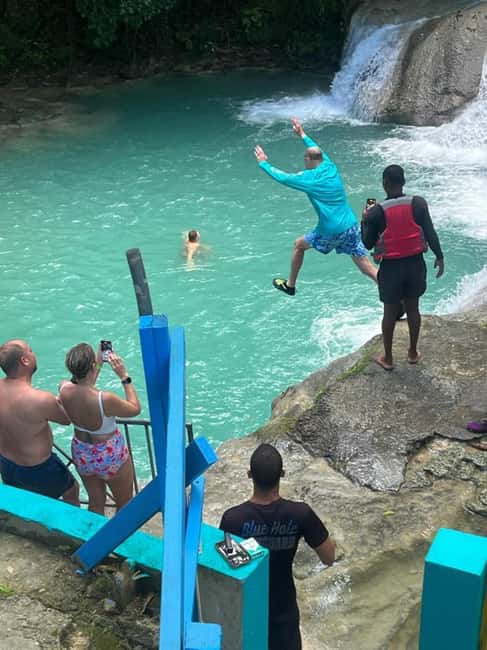 Ocho Rios : Blue Hole and Sightseeing Tour - Pickup From the Cruise Port or Your Hotel