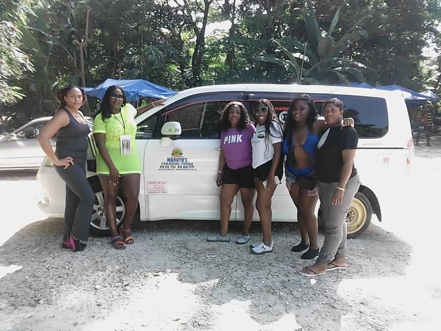 Ocho Rios: Horseback Riding in the Ocean and Bamboo Rafting - Who will enjoy this outing most