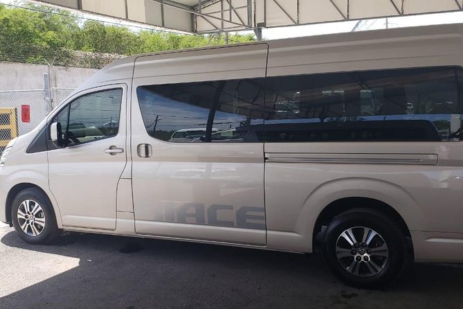 Ocho Rios Private Transfer to Montego Bay Airport (MBJ) - The ride from Montego Bay to Ocho Rios