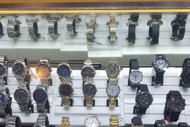 Ocho Rios Shopping Tour - Sonis Plaza and the search for practical gifts