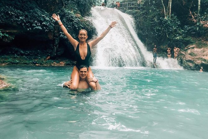 Ocho Rios Water Action Package (Blue Hole, Tubing & Dunns River) - Key points at a glance