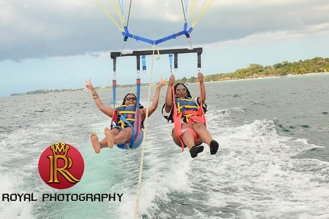 Parasailing & Jet Ski-Combo in Montego Bay - The first beach and your jet ski briefing