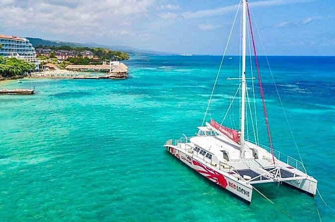 Party Catamaran Cruise with Open Bar and Snorkeling Montego Bay - Snorkeling at the nearby reef