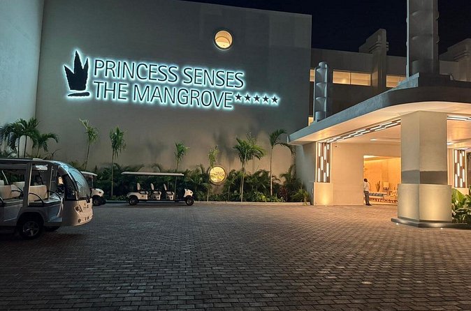 Princess Grand/Senses Mangrove Airport Transfer from Montego Bay - A driver who can do more than point the way