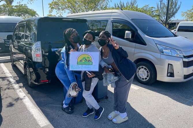 Private Airport from MBJ to Riu Palace Montego Bay - A private vehicle with space, air conditioning, and reclining seats