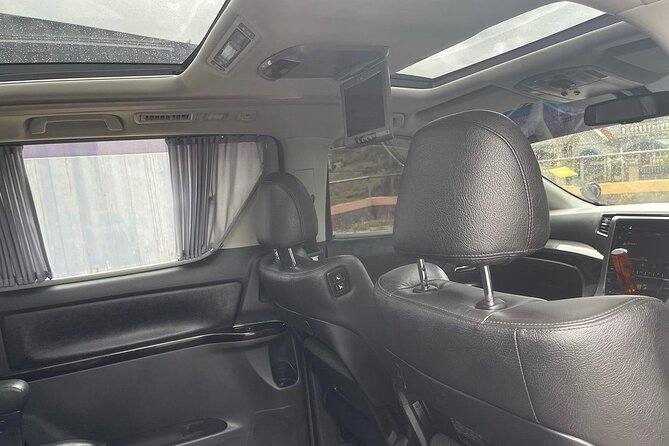 Private airport Transfer from Montego Bay To Negril - Arriving at a Negril hotel or villa