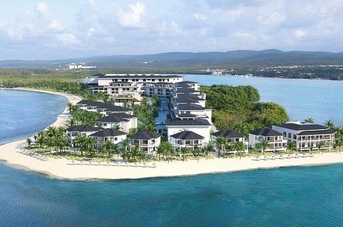 Private Airport Transfer to Excellence Oyster Bay - Who will get the most from this airport transfer