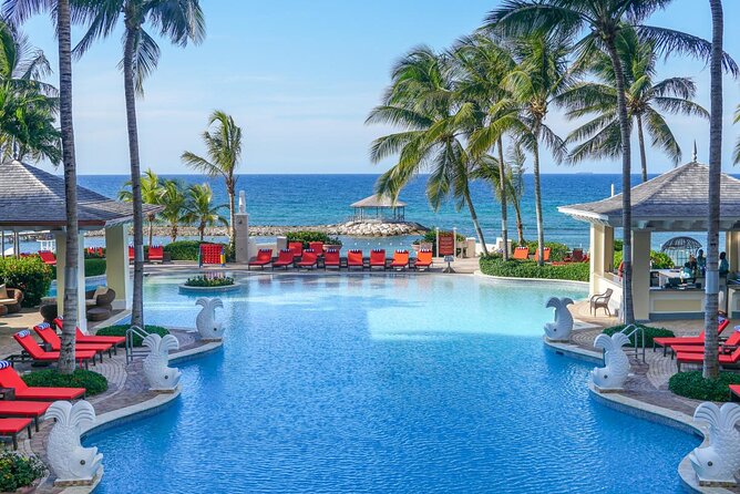 Private Airport Transfer to Jewel Grande Montego Bay Resort - The 15 to 20 minute ride to Jewel Grande