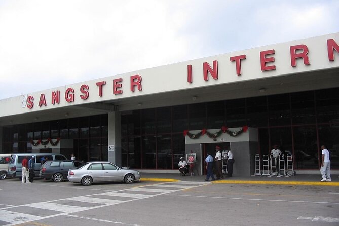 Private airport transfer to negril resorts arrival/departure - The Montego Bay to Negril road trip