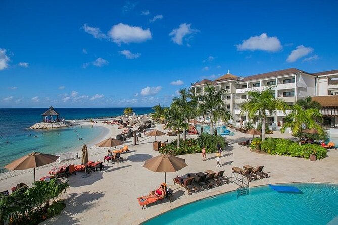 Private Airport Transfer to Secrets Resort Montego Bay - Leaving Sangster International Airport Without the Taxi Scramble
