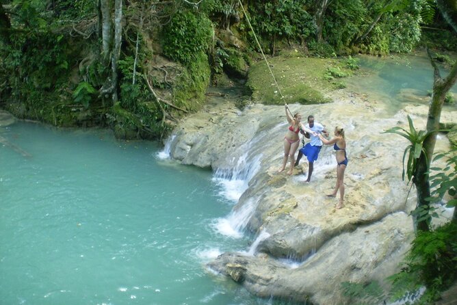 Private Combo Tour From Ocho Rios to Blue Hole and Dunn's River - Dunn’s River is Jamaica’s classic waterfall climb