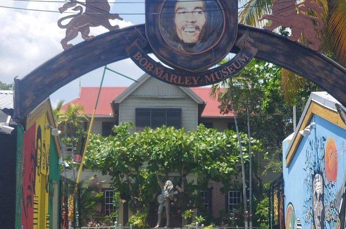 Private Kingston and Bob Marley Museum Tour from Ocho Rios - Inside the Bob Marley Museum on Hope Road