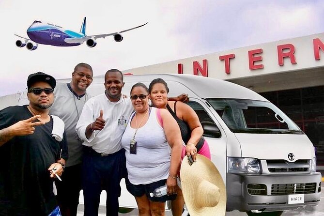 Private Luxury & Grand Bahia Principe Roundtrip Airport Transfer - What the private vehicle changes