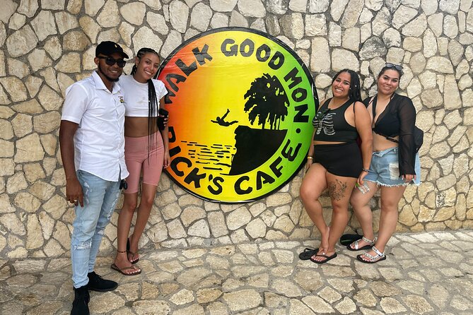 Private MBJ Airport Transfers to Hotels in Jamaica (Round Trip) - What the return ride adds to the package