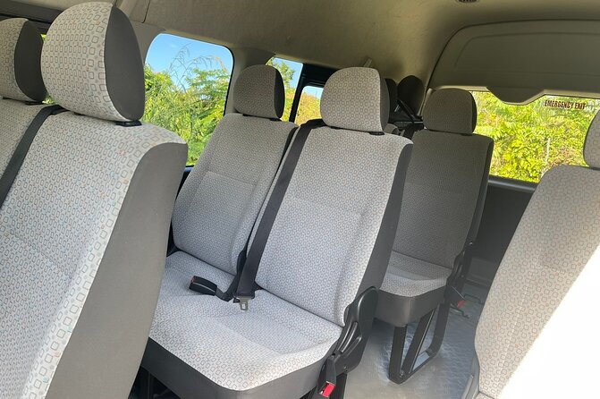 Private Montego Bay Airport Transfer to Negril - One-way or round-trip booking