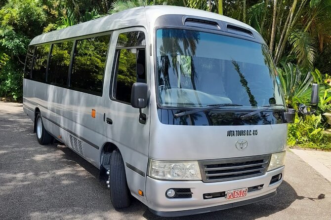 Private Montego Bay Airport Transfer to Negril - Finding your driver at Sangster International Airport