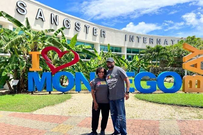 Private Montego Bay Airport Transfer to Ocho Rios - Leaving Montego Bay Airport with a private pickup