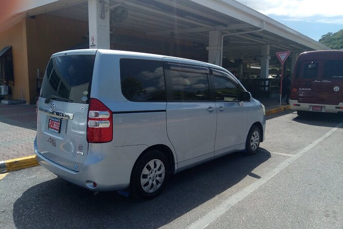 Private Montego Bay Airport Transfer to Ocho Rios - Safety, comfort, and the vehicle